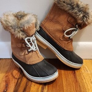 Northside Tan and Black Girl's Winter Boots with Faux Fur